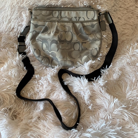 COACH Ashley Pleated Swingpack Crossbody Shoulder Bag, Silver Gray Mix Small - Picture 2 of 6